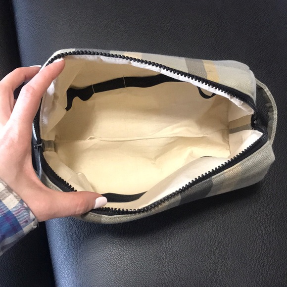 Homemade Toiletry Bag - Picture 2 of 3